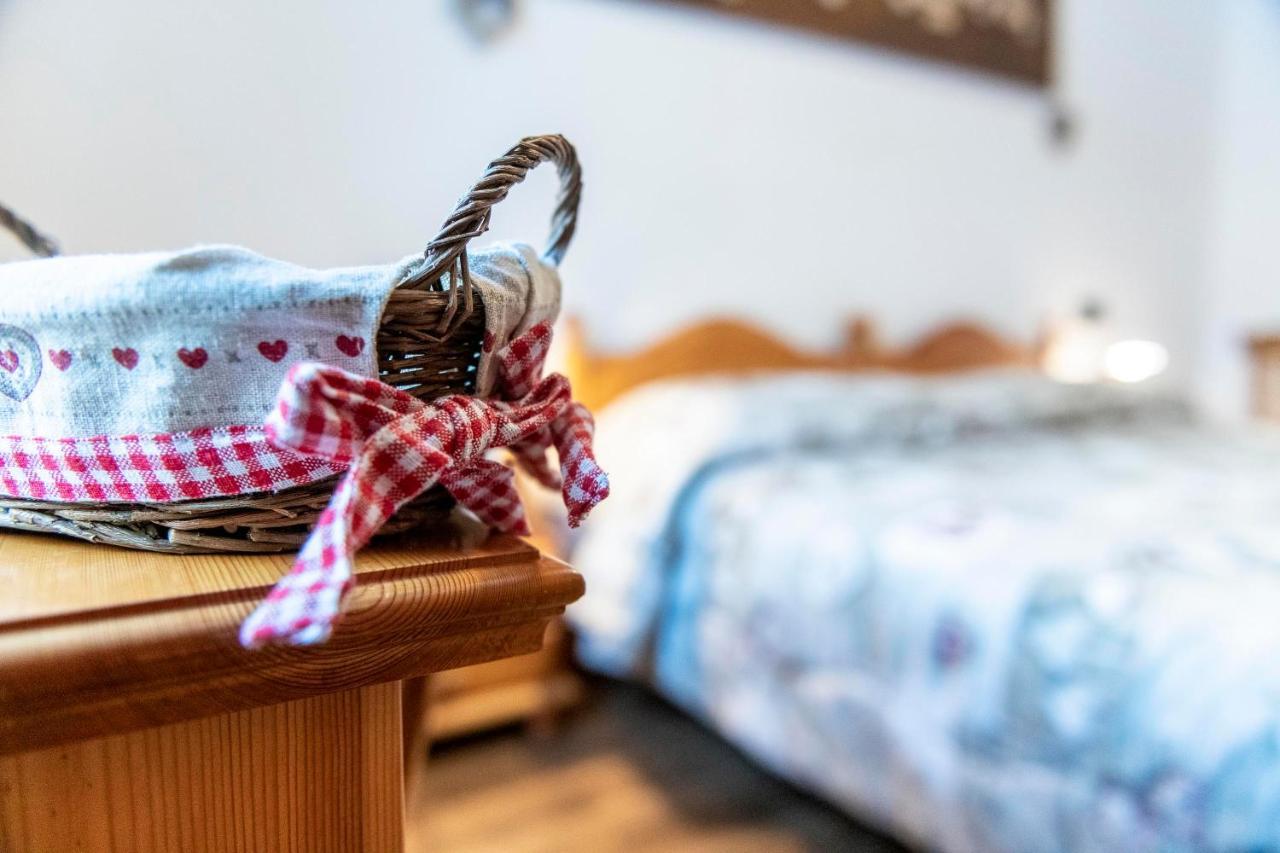 Appartamenti Residence La Roggia Pozza di Fassa Dış mekan fotoğraf