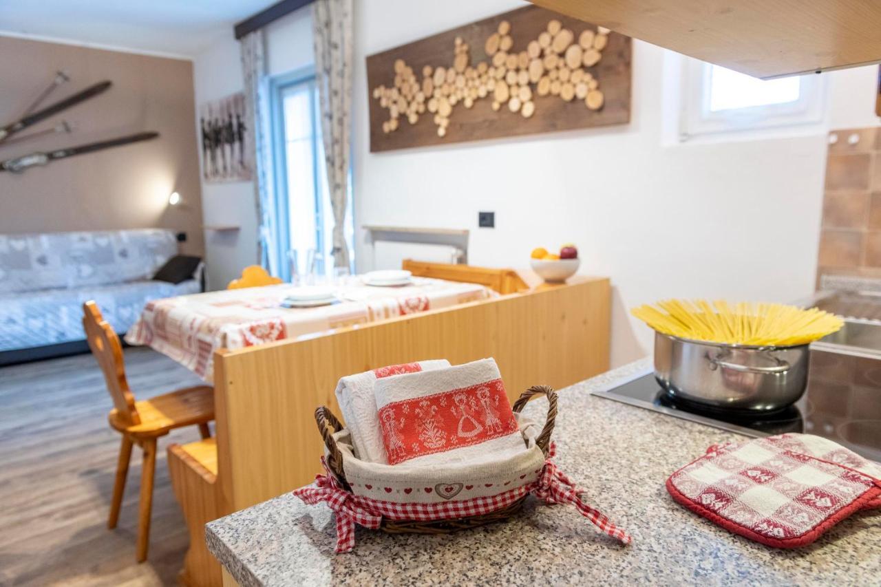 Appartamenti Residence La Roggia Pozza di Fassa Dış mekan fotoğraf