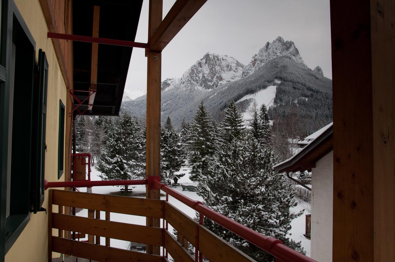 Appartamenti Residence La Roggia Pozza di Fassa Dış mekan fotoğraf